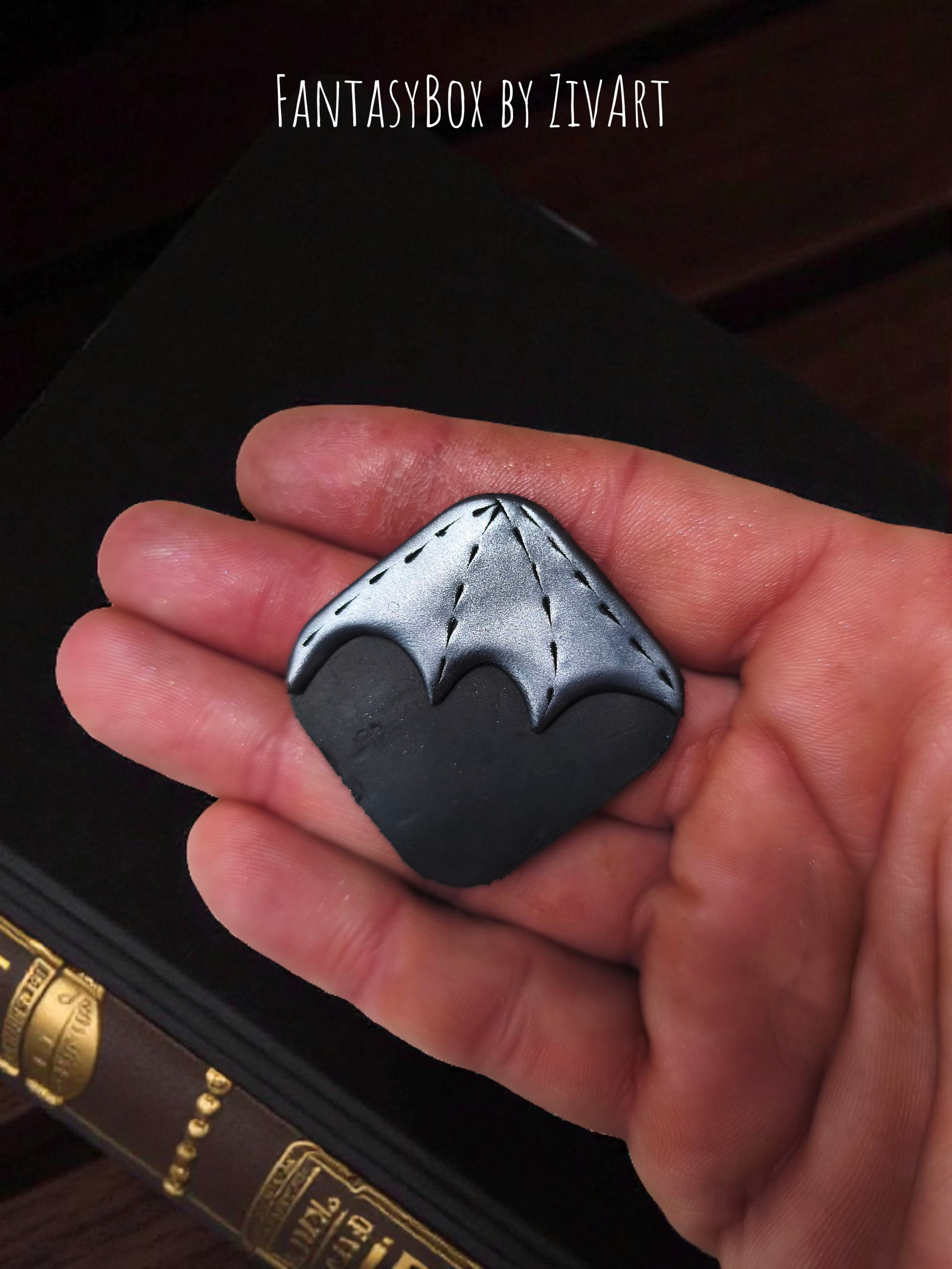 Sárkányszárny fantasy könyvjelző - egyedi kézműves fantasy ajándék