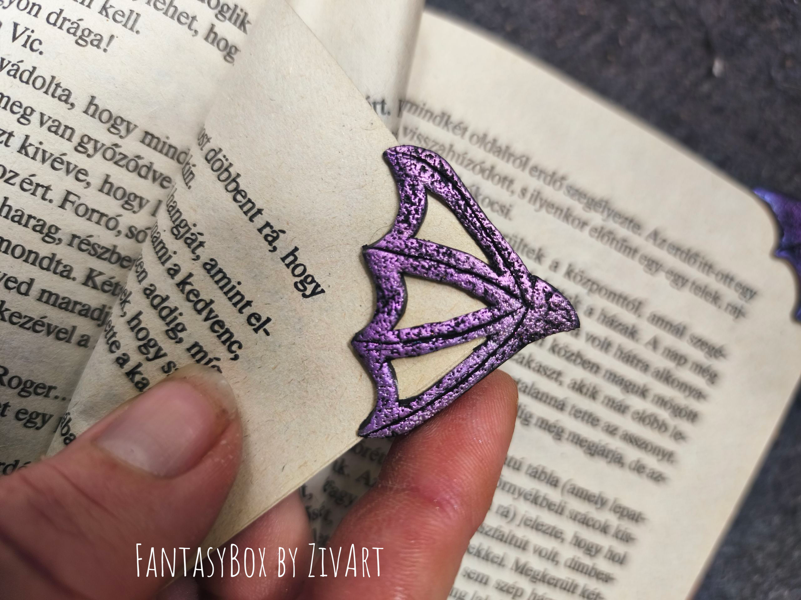 Sárkányszárny fantasy könyvjelző - egyedi kézműves fantasy ajándék