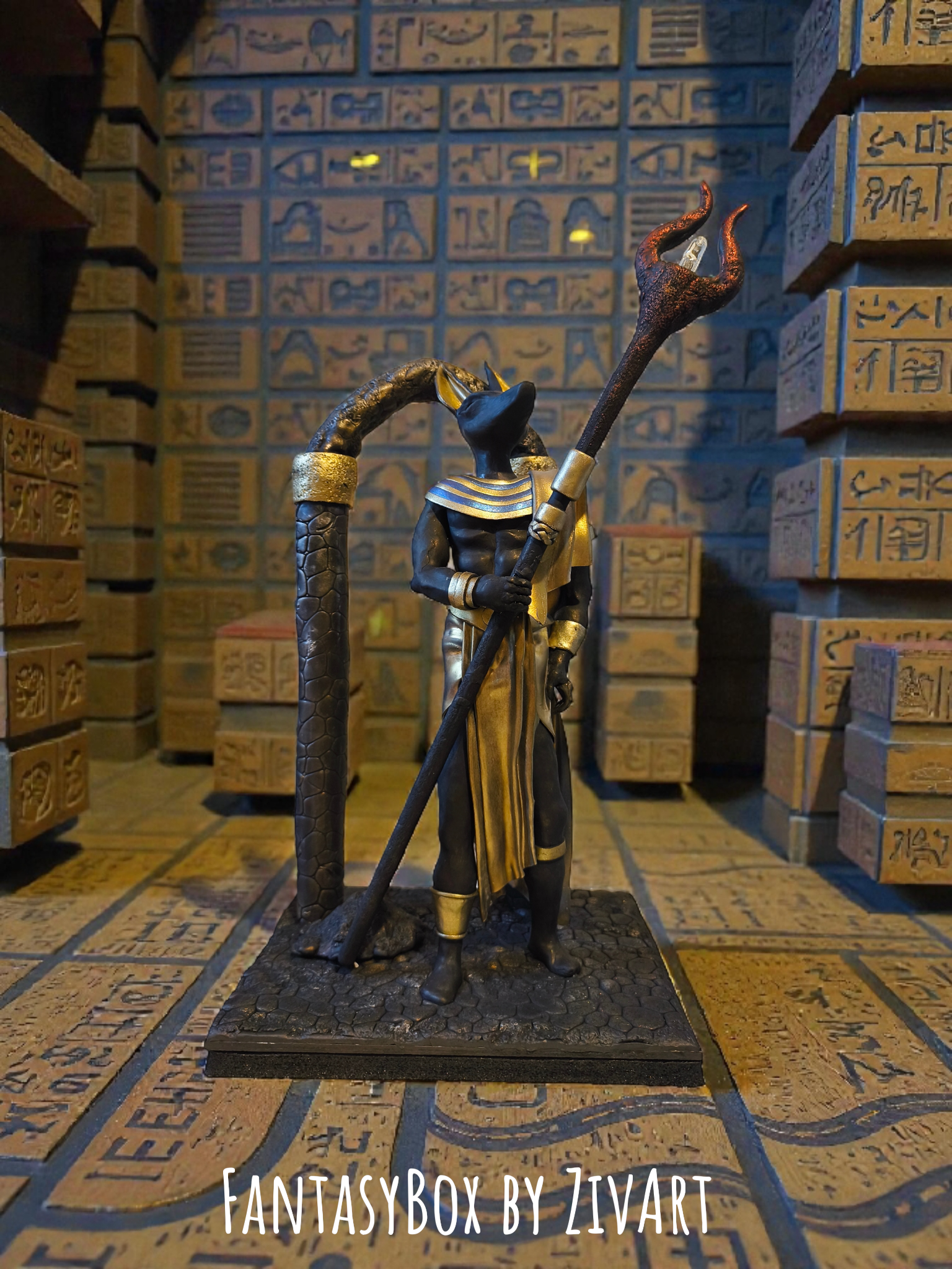 Anubisz szobor - egyedi kézműves fantasy ajándék